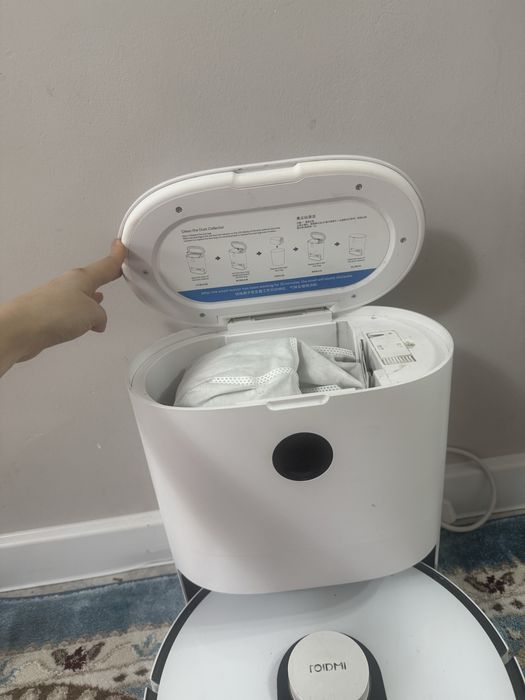 Робот-пылесос ROIDMI EVE с базой самоочистки