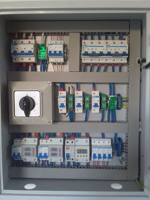 Услуги Электрик по вызову електирика устанавка монтаж оборудования для