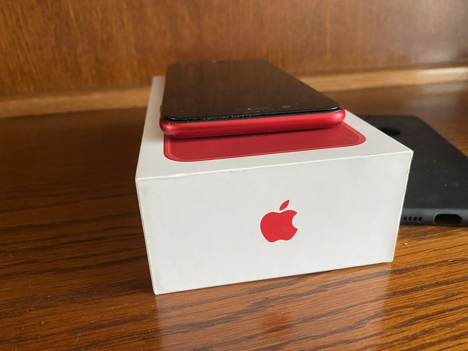 Iphone 8 plus 64 GB Батерия-89%