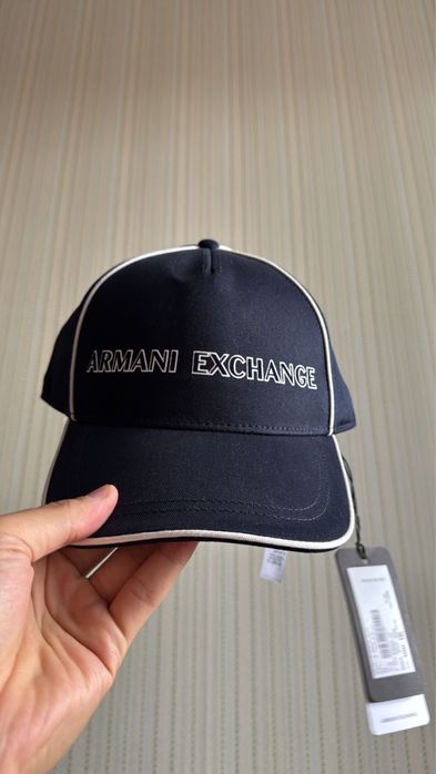 Кепка armani exchange