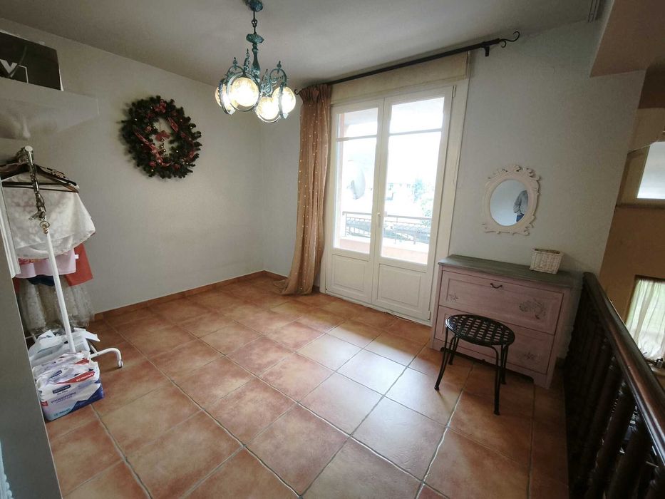 Продава изключителна къща само на 650 м от морето в Ставрос, Гърция