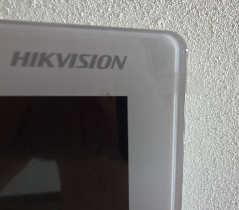 Hikvision videointerfon interior DS-KH9510-WTE1(B)