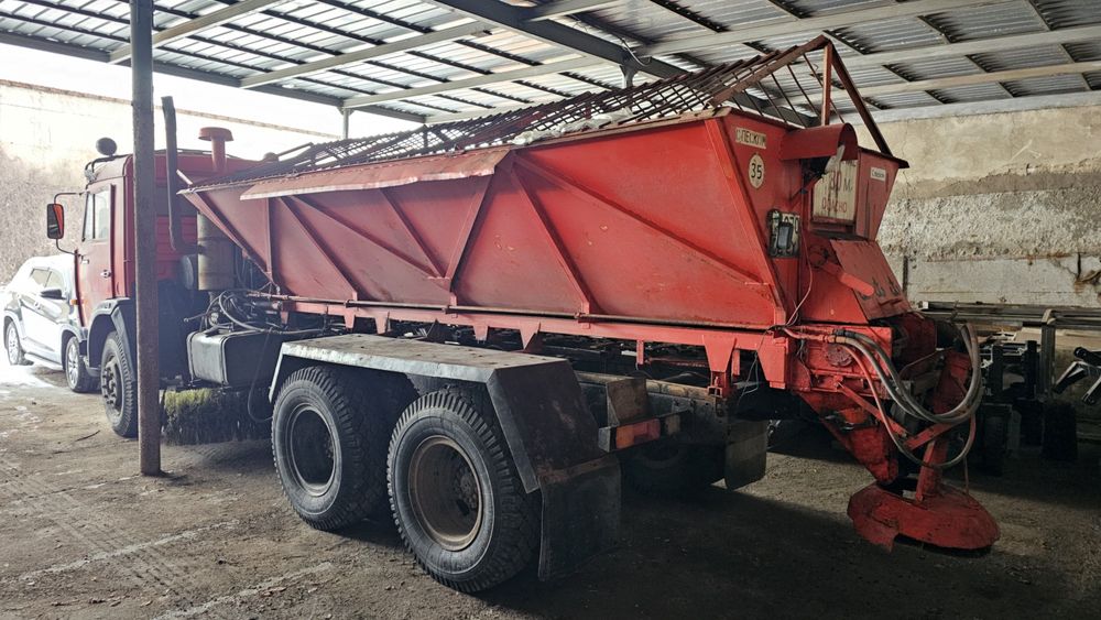 Пескоразбрасыватель Камаз