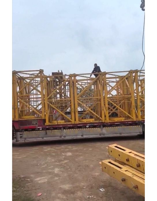 Кран башенный Башенный кран