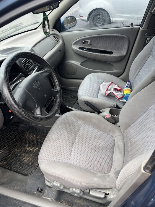 Kia Rio 2002 1.5 Benzina