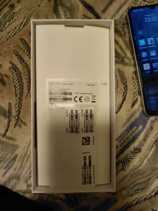 Продам рабочий телефон вино ю 16