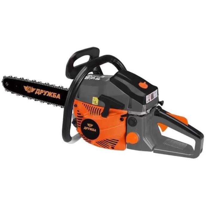 Руска моторна Бензинова резачка за дрва 52 куб. ДРУЖБА