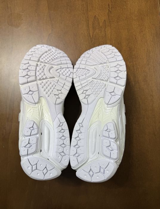 Pantofi Tip New Balance 1906 R 42 // 43