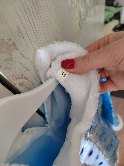 Продам костюм снегурочки