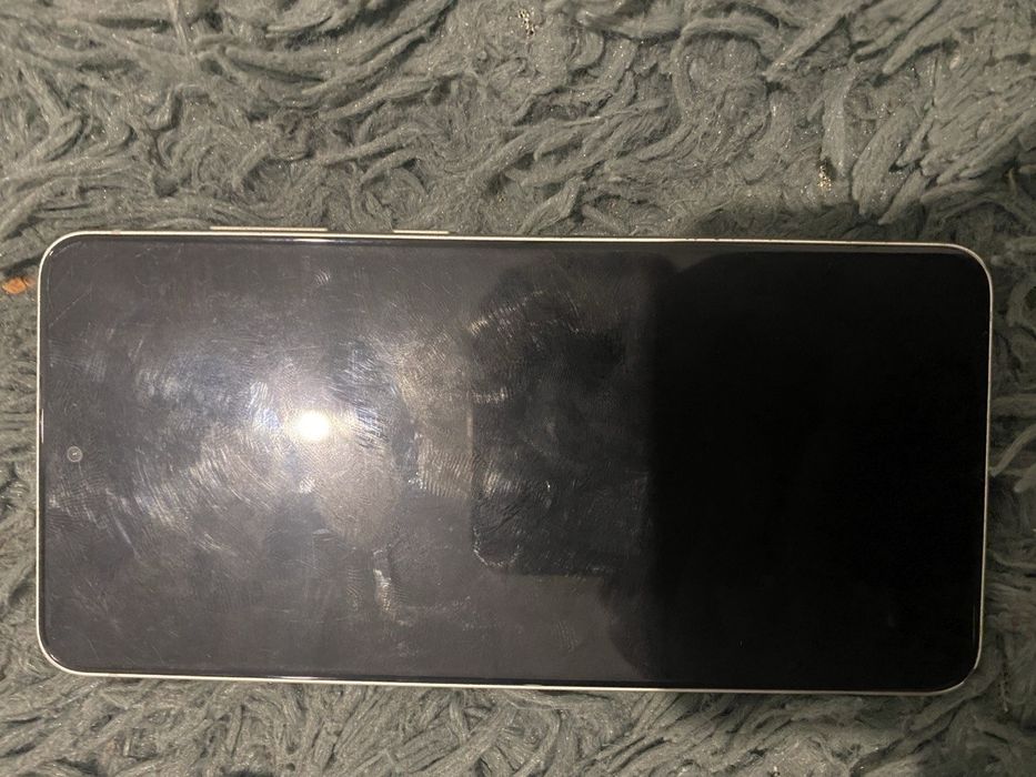 Продам/обменяю Samsung s21fe