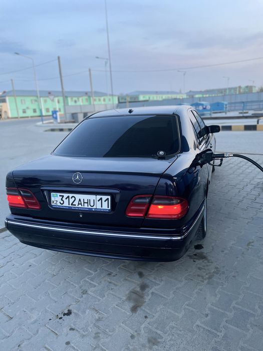 Мерседес бенс сатылады