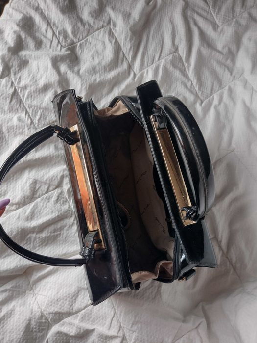 Дамска чанта от Лак