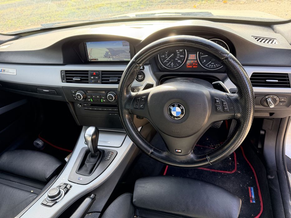 Volan m pachet cu padele bmw e90 e91 e92 e93 e87 e81 e82 e88 e84
