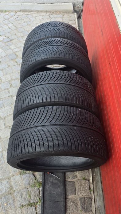 Зимни гуми 265 40 20 2бр и 295 35 20 2бр Michelin