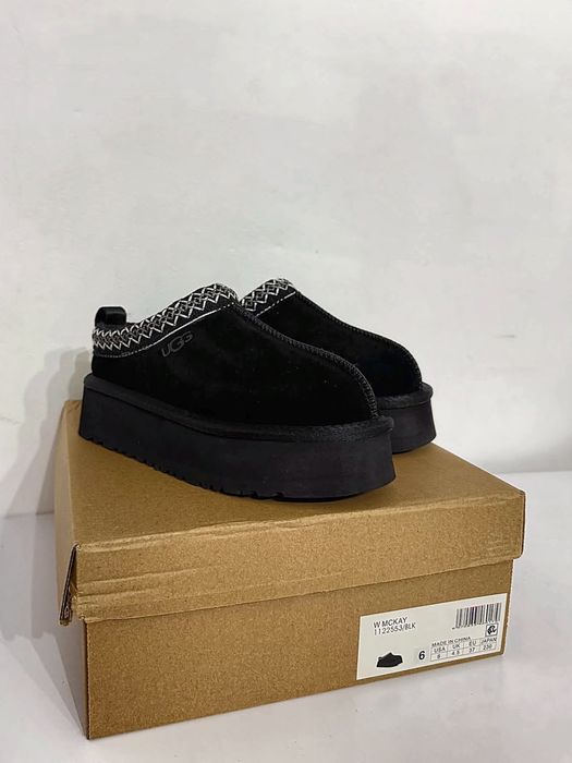 UGG Tazz Black 37
