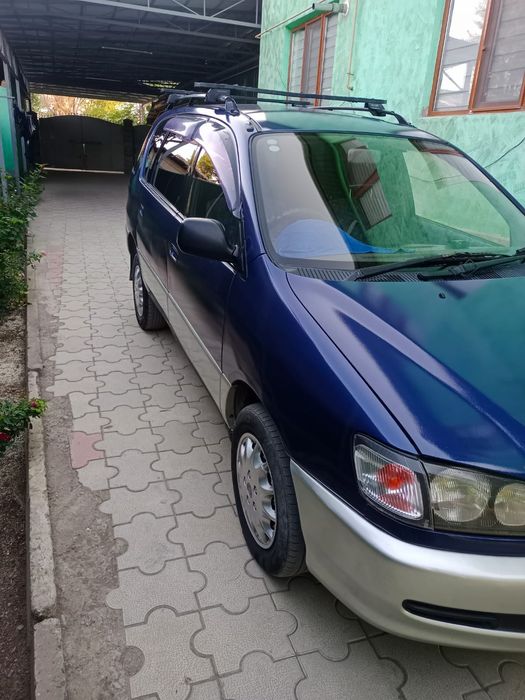 Продам тойота ипсум