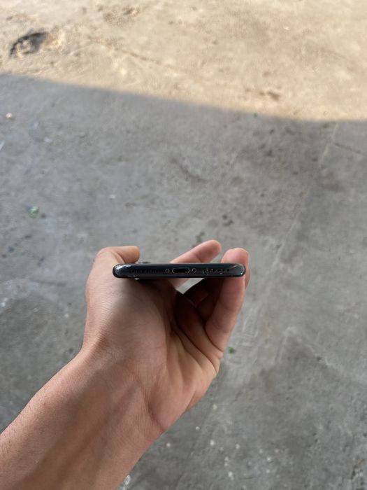 iphone 7 yahshi xolatda