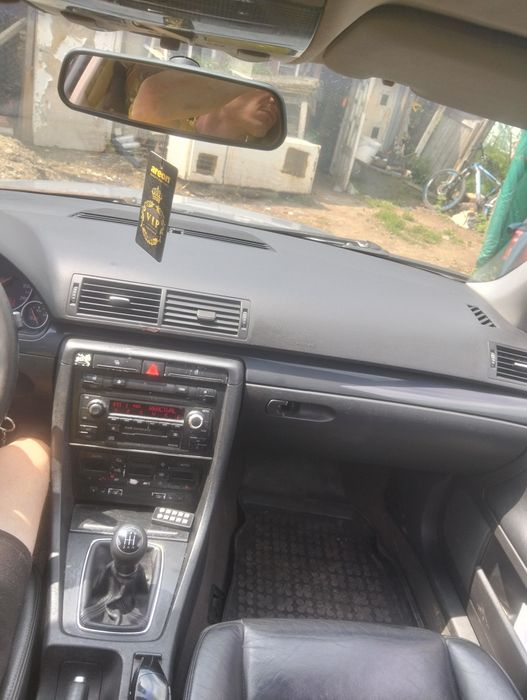 AUDI A4 2004 — imagine 3
