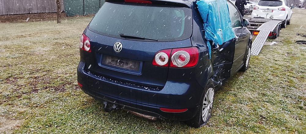 Dezmembrez vw golf 6 plus 1,2 tsi CBZA