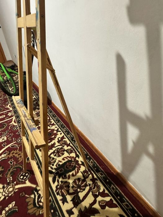 Продам мальберт в хорошем состоянии