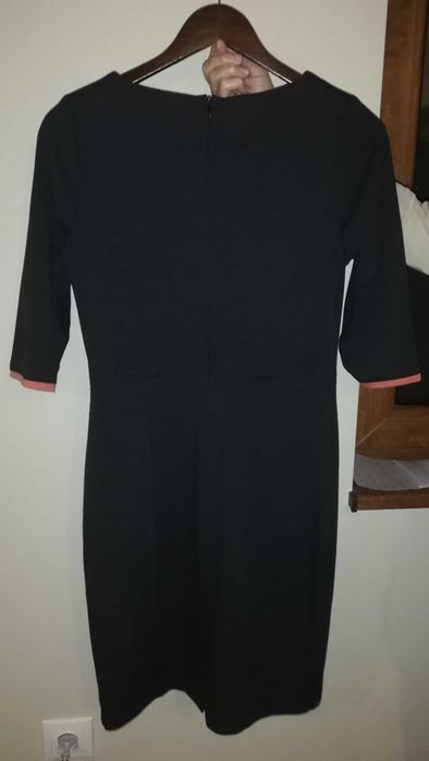 Дамска есенно-зимна рокля 40 размер