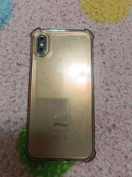 Продам Iphone XS
