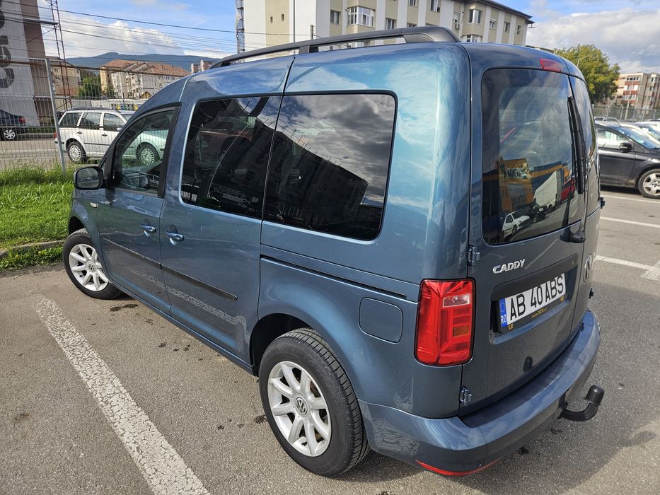 Caddy Life 2019, cutie automată, servisat complet
