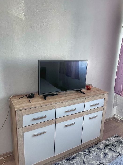 Vand apartament 2 camere