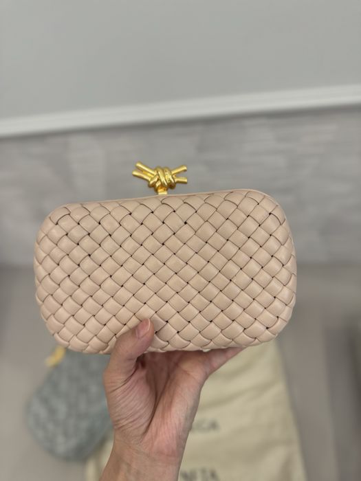 Bottega Veneta клатч