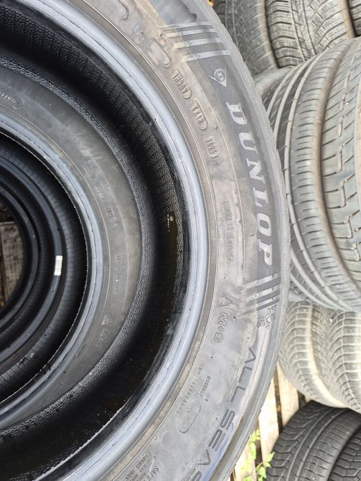 4бр. 215 65 16 Dunlop всесезонни.