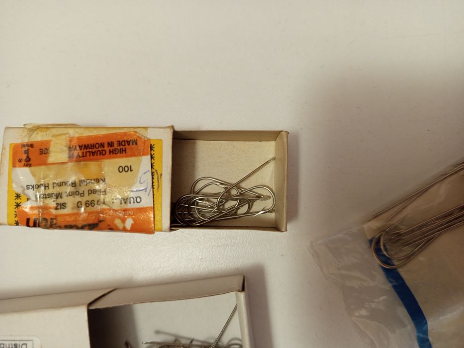 Принадлежности за морски риболов