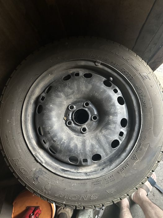 Зимние шины с дисками 15R 5/100