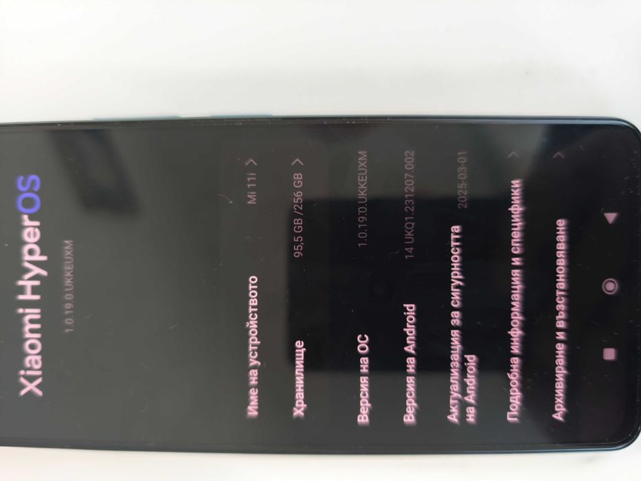 Xiaomi 11i 8gb рам 256 памет като нов