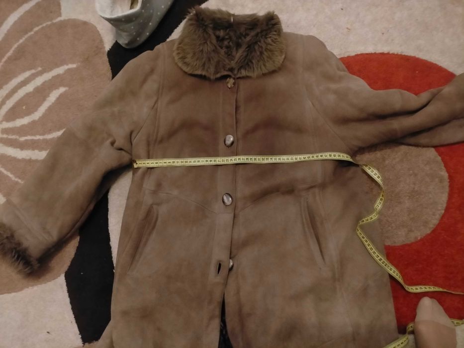 Haina blană oaie,model.deosebit ,calitate superioara -Italia