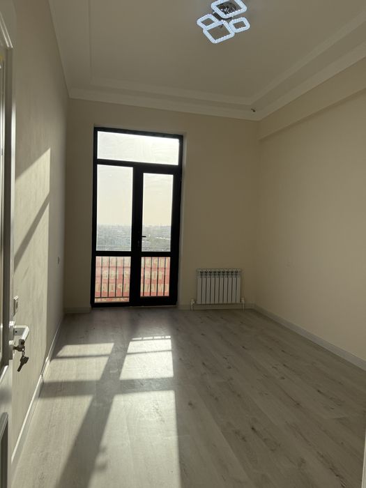 Srochno!!! Продается 5/9/9 100кв+50кв  новостройка панелни квартира