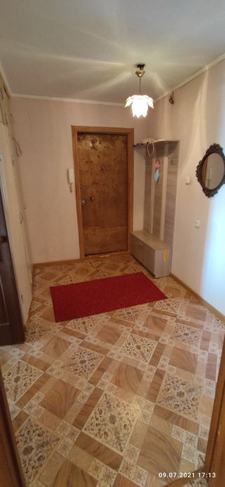 Сдам двушку микрорайон Строитель