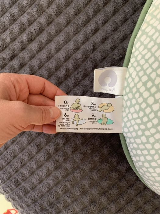 Подушка для кормления ребенка