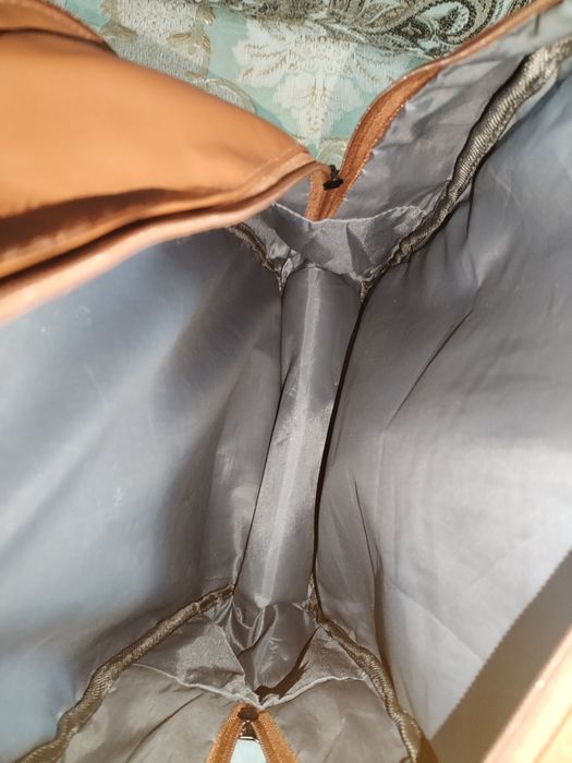 Продам рюкзак коричневый