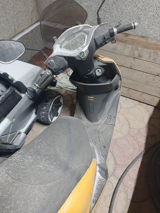 Мопед от компании McDonald's