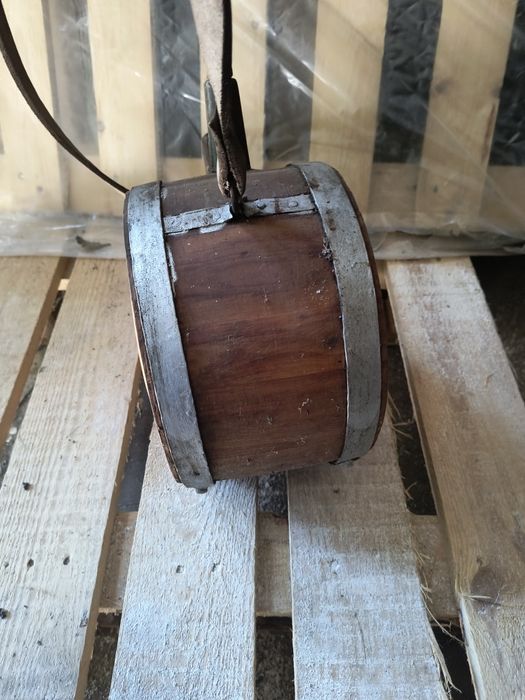 Старо автентично ведро