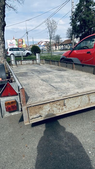 Remorcă Rema 1000, 1000 kg, frânată, stare foarte bună