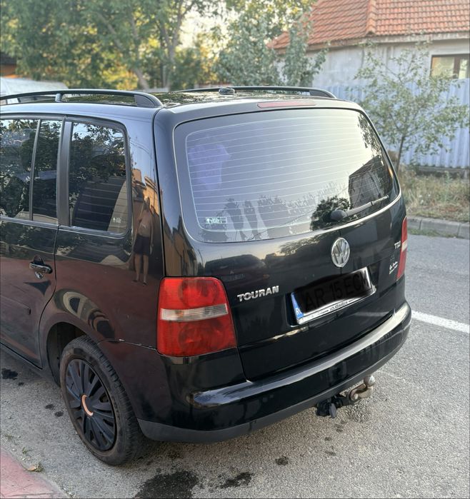 VOLKSWAGEN Touran 2004 — imagine 4