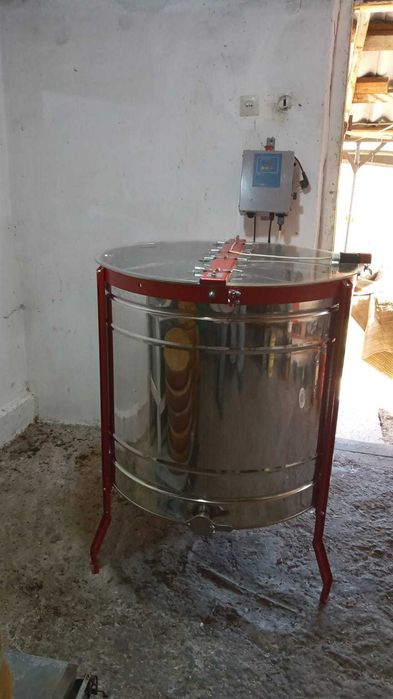 Продам медогонку