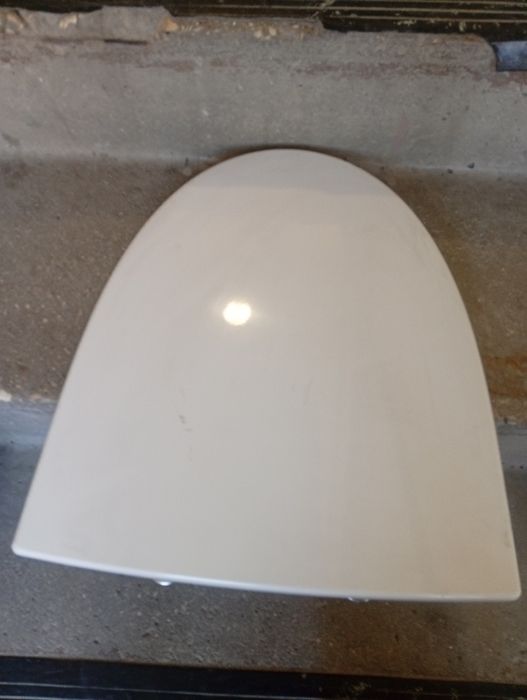 Капаци за тоалетна