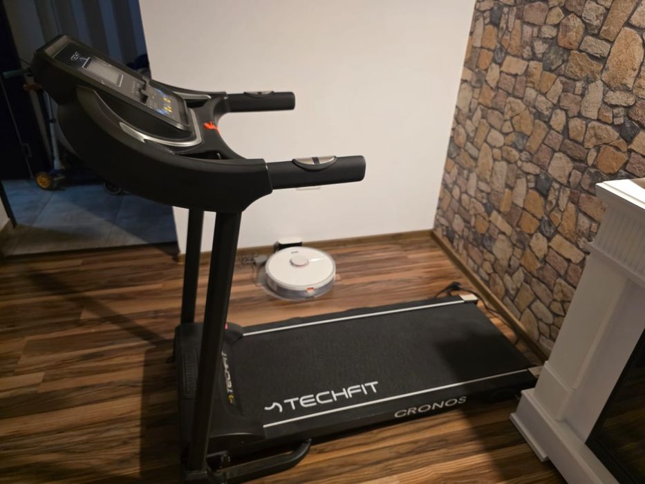 Vand banda de alergat Techfit Cronos