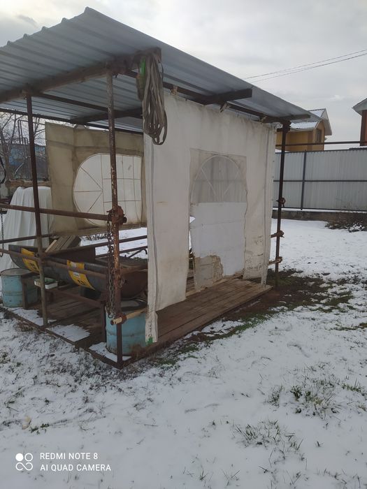 Продам навес для животных
