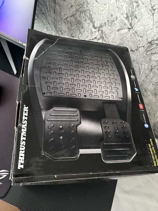 Волан Thrustmaster ferrari 488 spider
