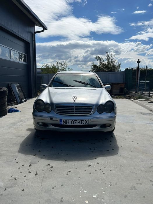 De vânzare Mercedes-Benz w 203 E class