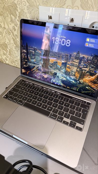 Macbook Pro 2020 M1