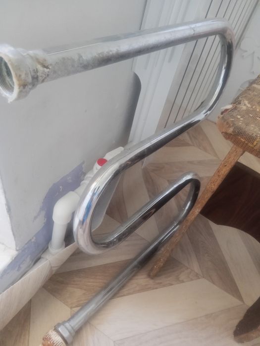 Продам полотенце сушитель